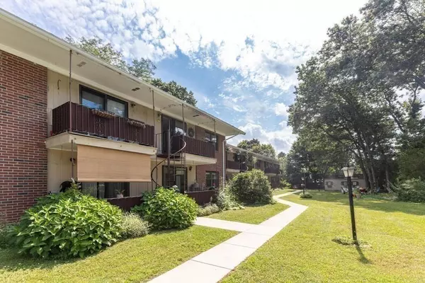 76 Renwick #A, Wakefield, MA 01880