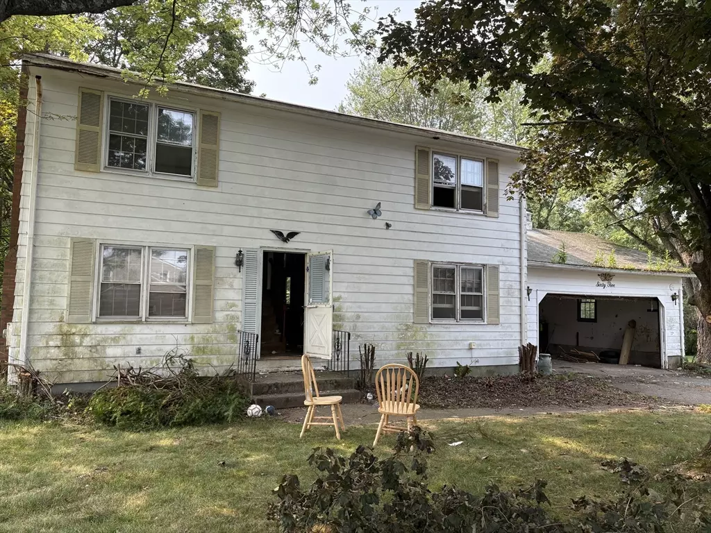 Agawam, MA 01030,65 Hendom Dr