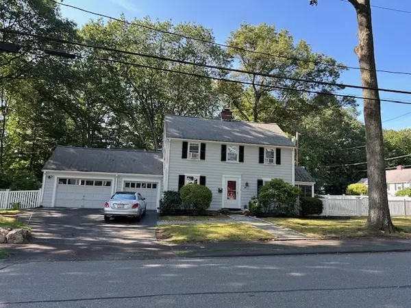 46 Cleveland Road #1, Wellesley, MA 02481