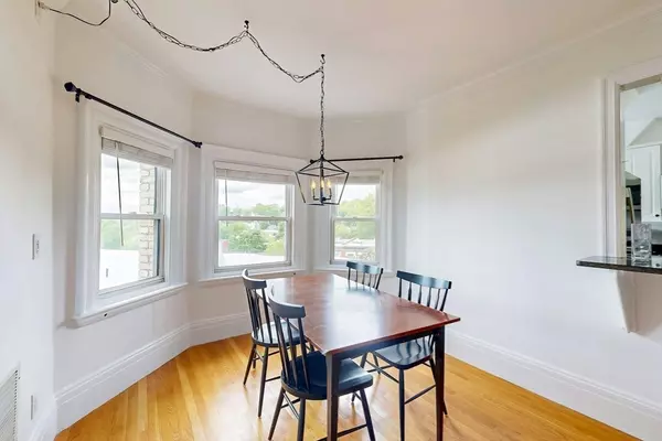 Brookline, MA 02445,15 Garrison Rd #3