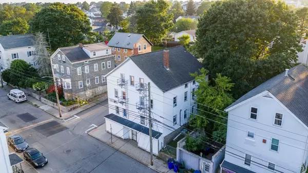 Fall River, MA 02721,913 Rodman Street