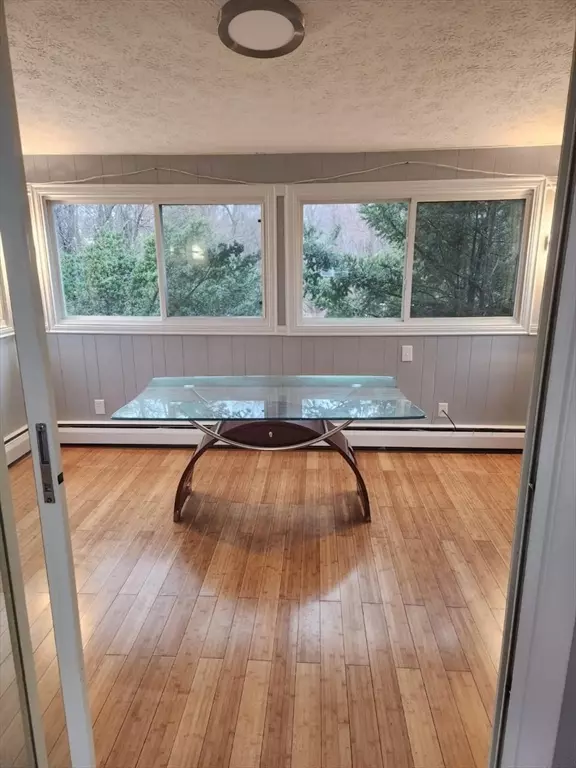 Randolph, MA 02368,317 Chestnut St