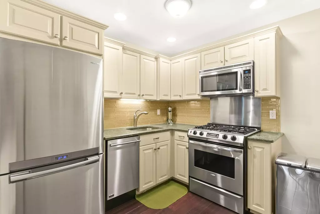 Reading, MA 01867,239 Main St #B-12