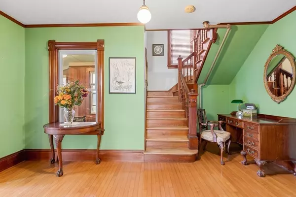 Clinton, MA 01510,160 Park Street