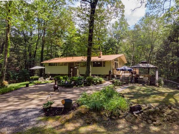Princeton, MA 01541,224 Ballhill Rd