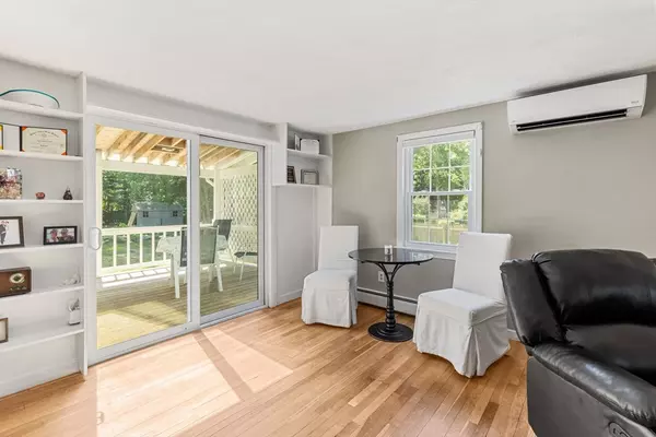 Plymouth, MA 02360,34 Bourne Rd