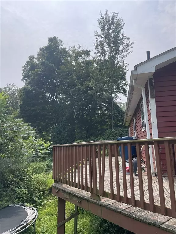 Huntington, MA 01050,23 Nagler Cross Rd