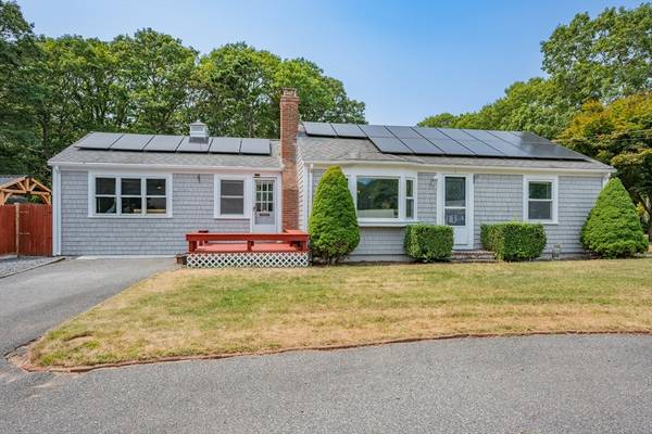 5 Stave Path, Yarmouth, MA 02673