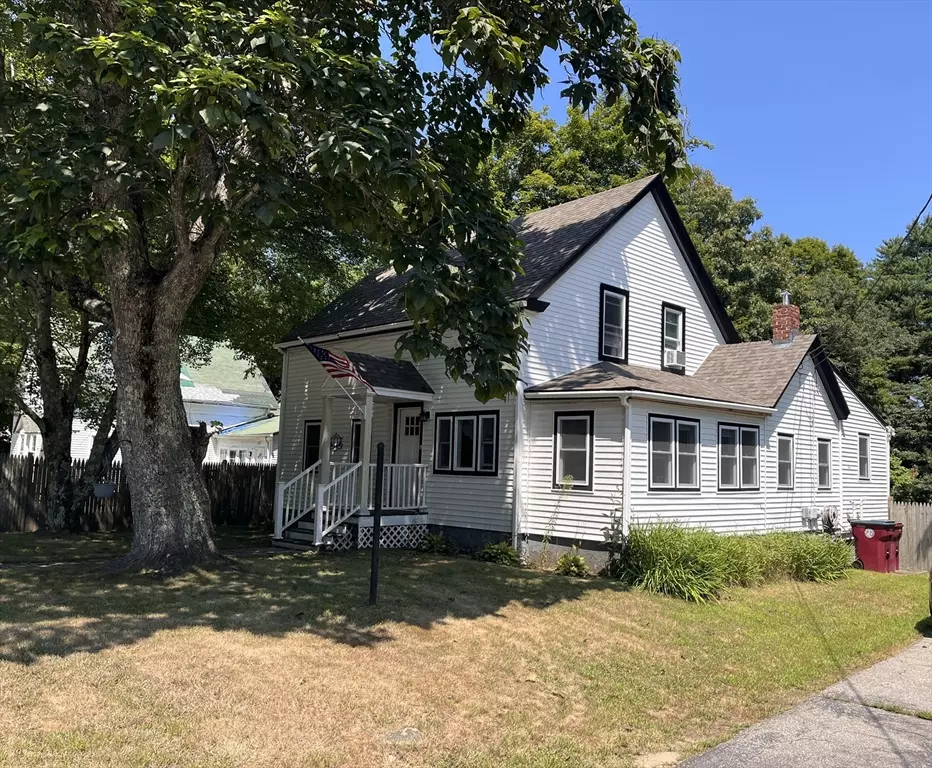 Middleboro, MA 02346,571 Wareham Street