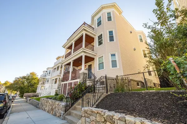 465 Ashmont #2, Boston, MA 02122