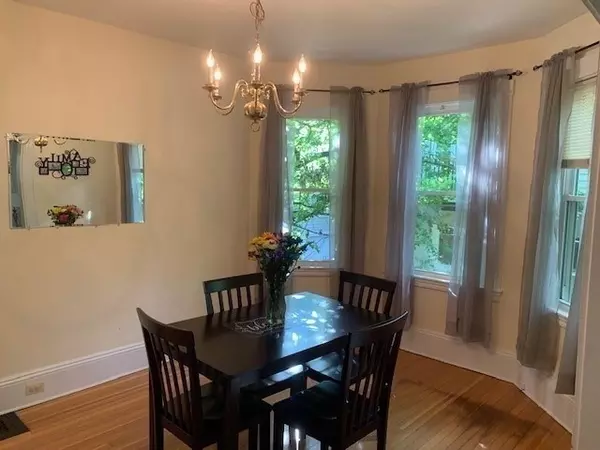Newton, MA 02459,121 Cypress #1