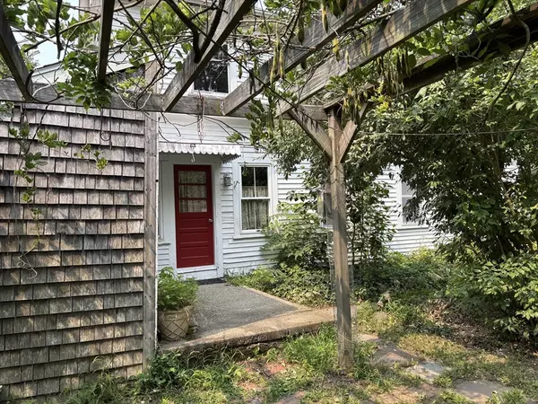 Bridgewater, MA 02324,49 Orange St