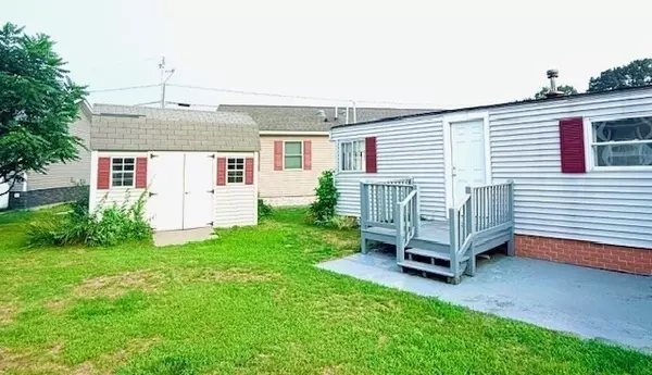 Plainville, MA 02762,160 Washington Street #36