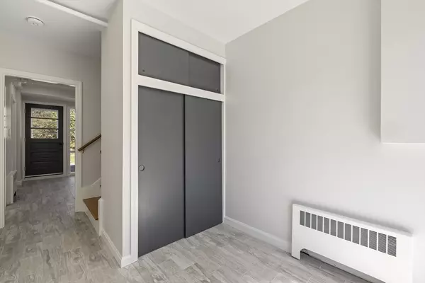 Lexington, MA 02420,24 Tyler Rd