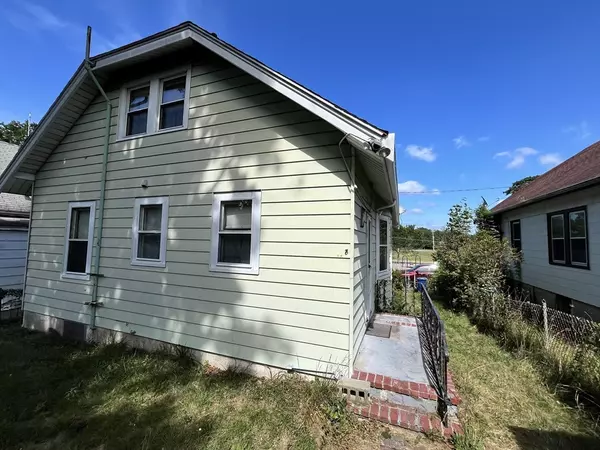Fairhaven, MA 02719,12 Livesey Pkwy