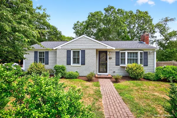 50 Fuller Road, Barnstable, MA 02632