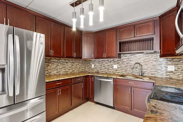 Shrewsbury, MA 01545,65 Commons Drive #410