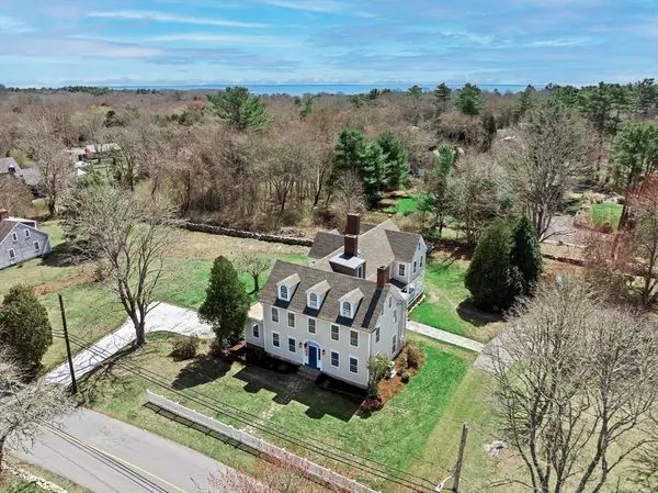 Mattapoisett, MA 02739,18 Pine Island Rd