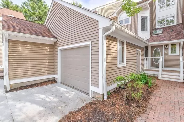 Worcester, MA 01604,78 Pointe Rok Dr #78