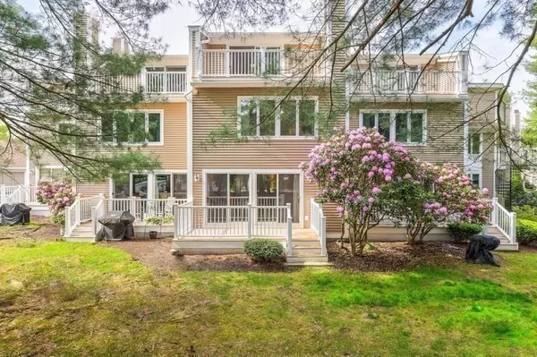 Worcester, MA 01604,78 Pointe Rok Dr #78