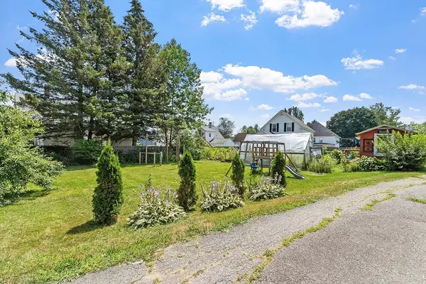 Winchendon, MA 01475,18 Pearl St