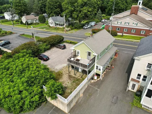 Belchertown, MA 01007,11 N Main St