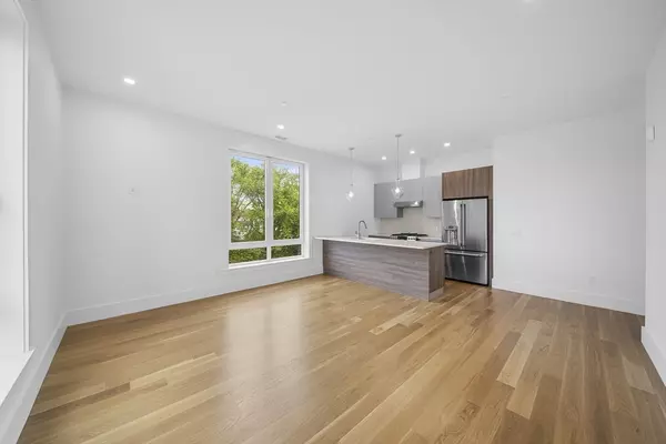218-220 Old Colony Avenue #507, Boston, MA 02127