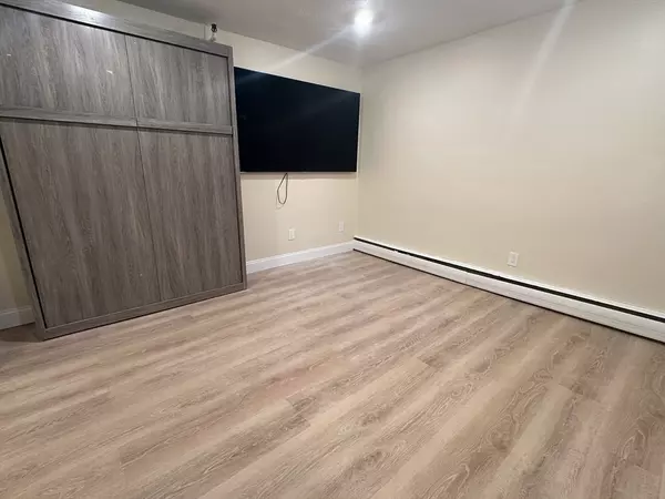 Boston, MA 02134,1238 Commonwealth Ave #12