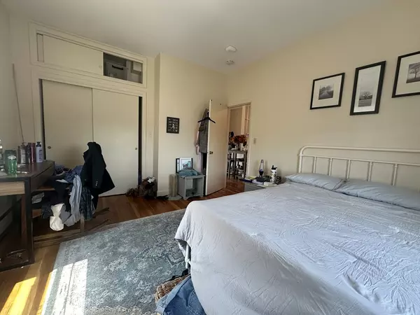 Boston, MA 02134,1238 Commonwealth Ave #54