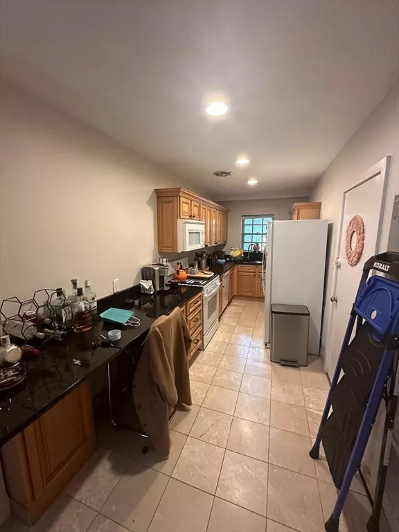 Boston, MA 02135,51 Lake Shore Ct. #1