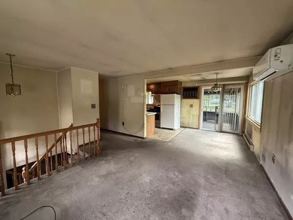 Westford, MA 01886,17 York Ave