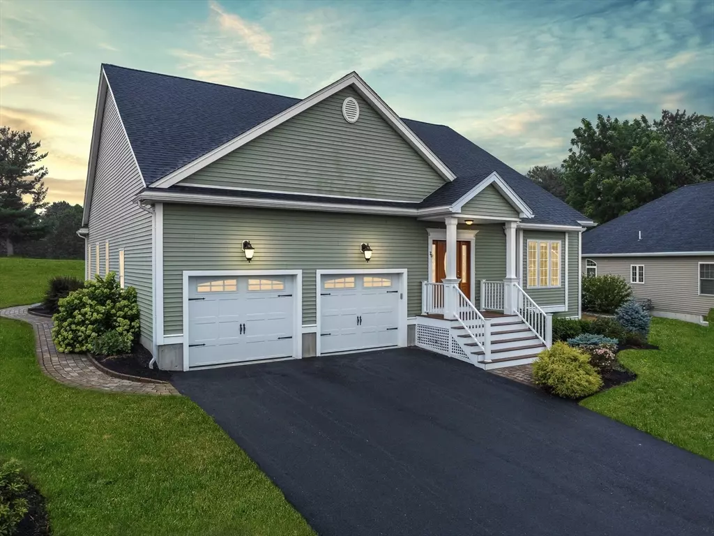 Haverhill, MA 01832,75 Front 9 Drive #75