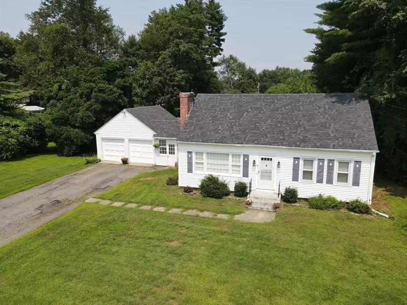 84 Thayer Rd, Greenfield, MA 01301