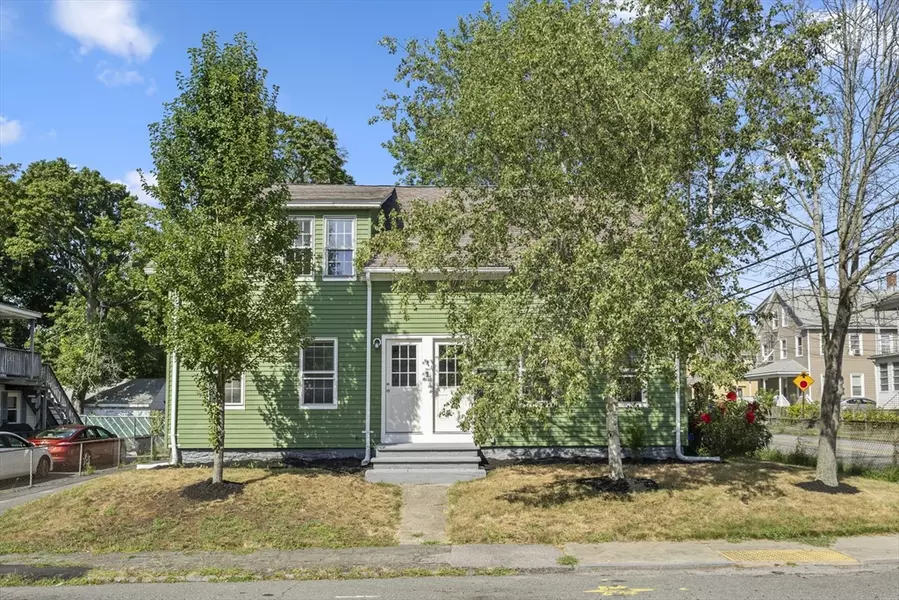 1 Benefit St, Taunton, MA 02780
