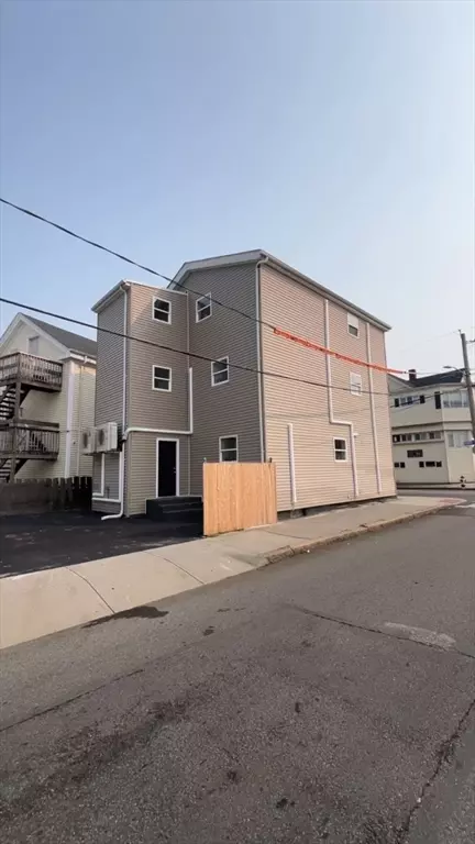 Fall River, MA 02721,186 Rodman St