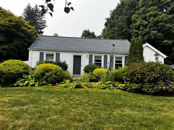 Wayland, MA 01778,7 Oak St