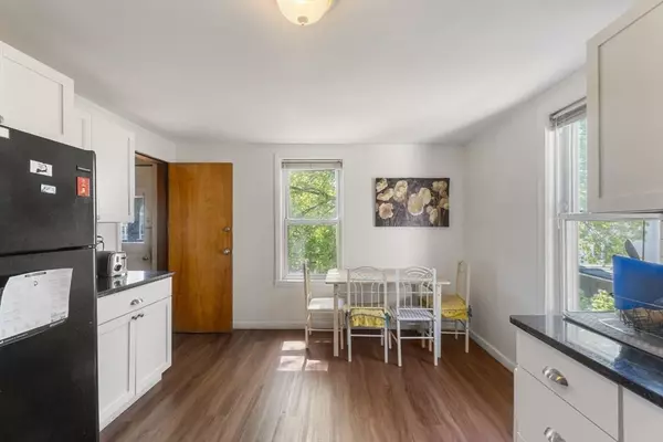 Medford, MA 02155,17 Wright Ave #17