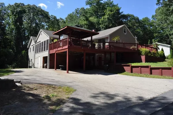 Oxford, MA 01537,25 Maple Ave