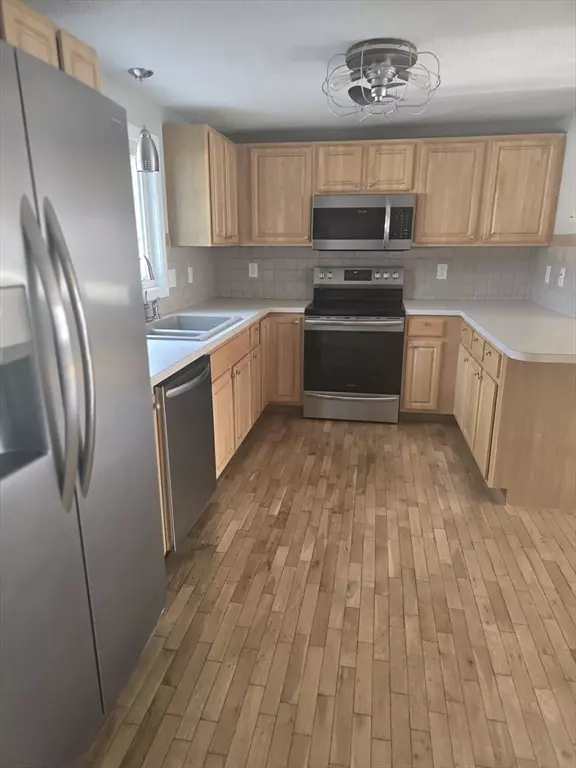 Palmer, MA 01069,89 Belanger #89