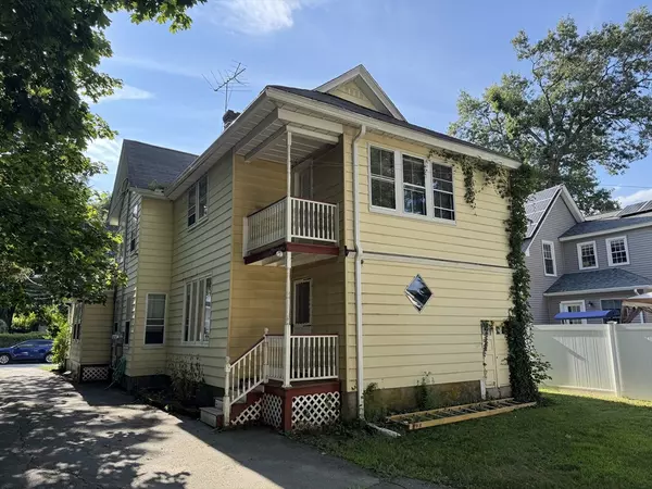 Worcester, MA 01604,35 Agate Ave