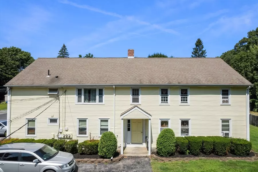14 Link St, Bellingham, MA 02019