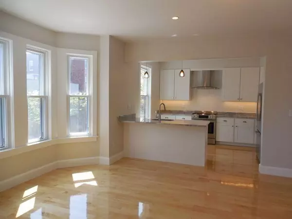 1247 Cambridge #2, Cambridge, MA 02139