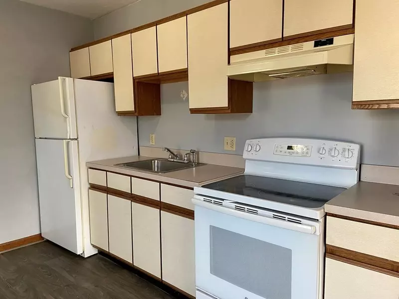 155 East Central St #F, Franklin, MA 02038