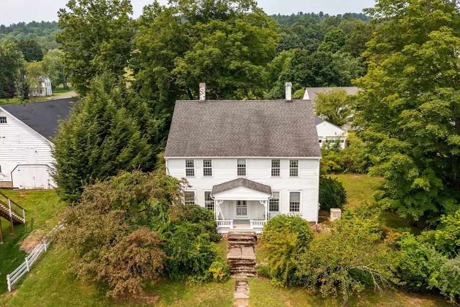 216 College Hwy, Southampton, MA 01073