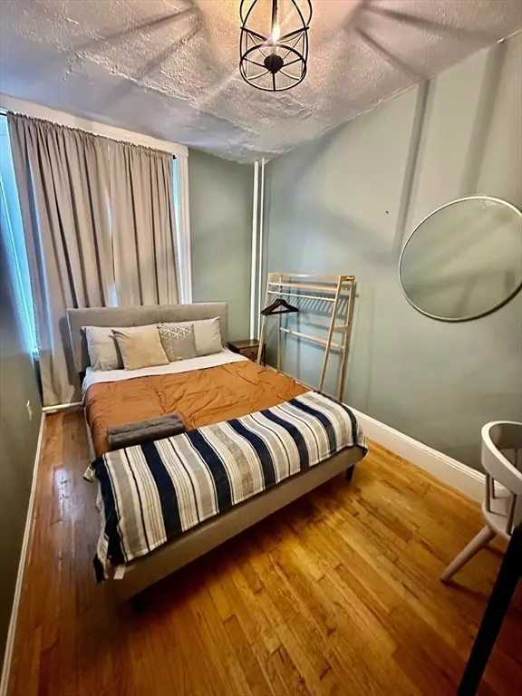 Boston, MA 02134,7 Linden #1C