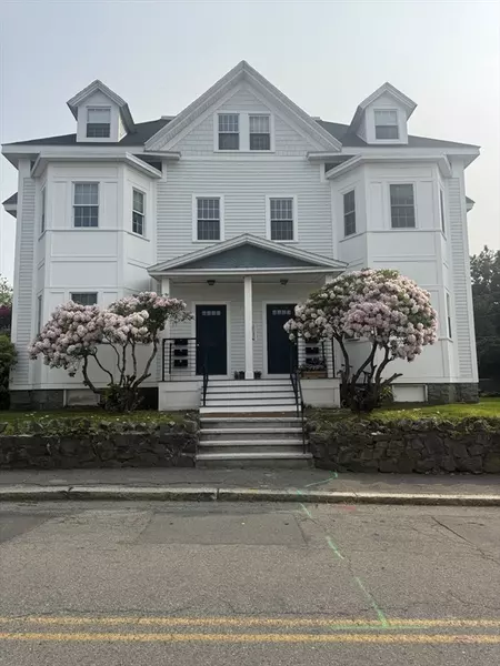 22 Village #3, Marblehead, MA 01945
