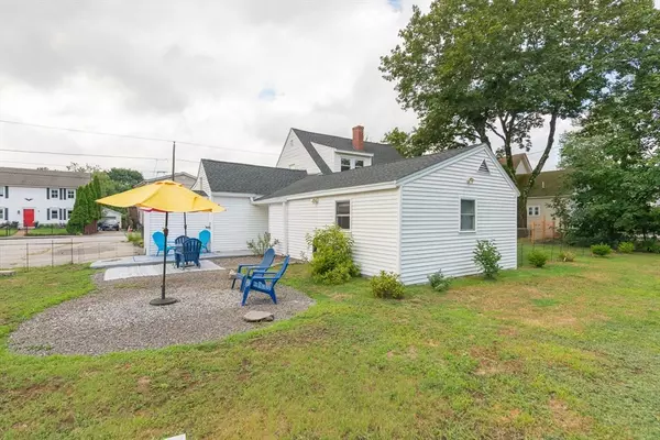 Pepperell, MA 01463,22 Leighton St