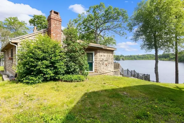 Essex, MA 01929,52 Lakeshore Dr