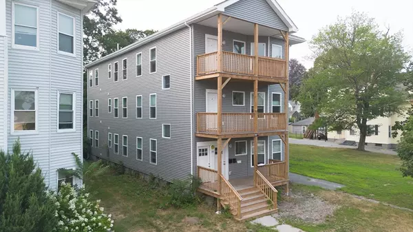 Worcester, MA 01602,99 June Street #3