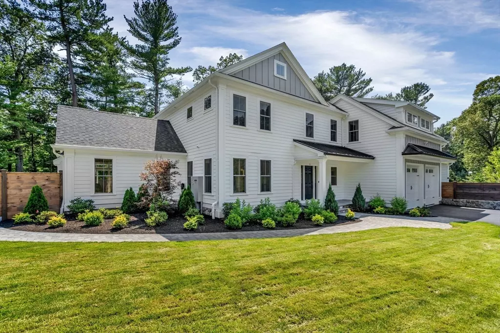 Bedford, MA 01730,11 Dunelm Road #11